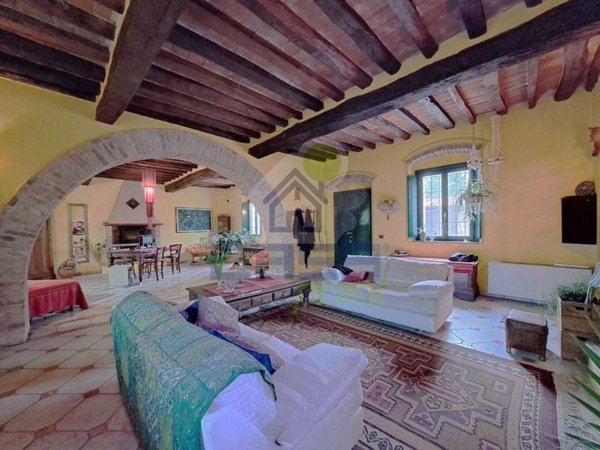 casa indipendente in vendita a Casalbuttano ed Uniti in zona Polengo
