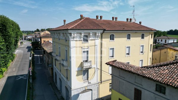 appartamento in vendita a Casalbuttano ed Uniti