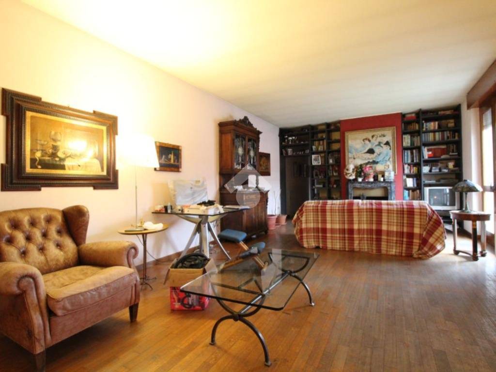casa indipendente in vendita a Casalbuttano ed Uniti