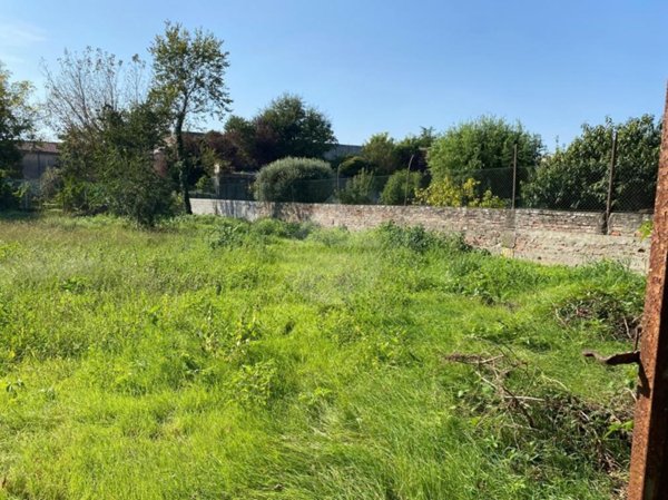 casa indipendente in vendita a Casalbuttano ed Uniti