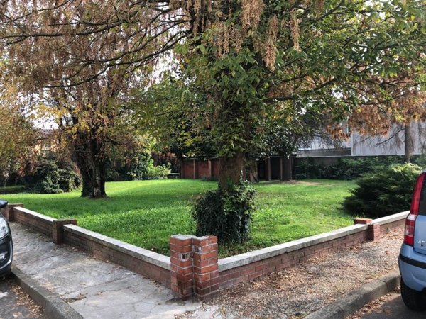 casa indipendente in vendita a Casalbuttano ed Uniti