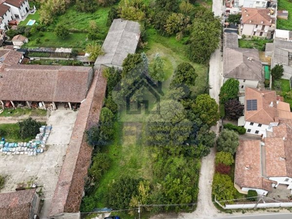 terreno agricolo in vendita a Casalbuttano ed Uniti
