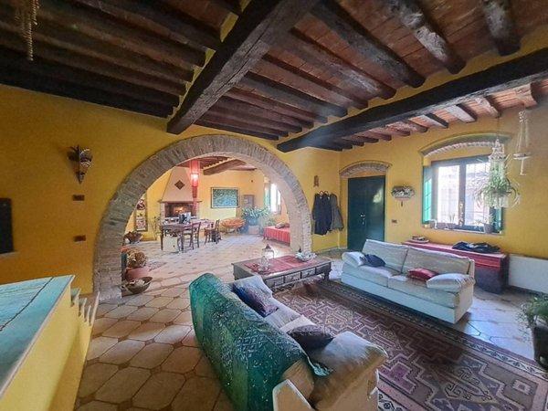 casa indipendente in vendita a Casalbuttano ed Uniti in zona Polengo