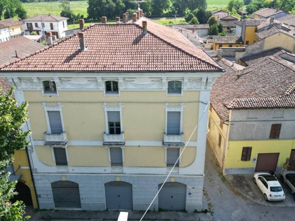 appartamento in vendita a Casalbuttano ed Uniti