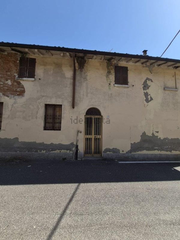 appartamento in vendita a Casalbuttano ed Uniti in zona San Vito