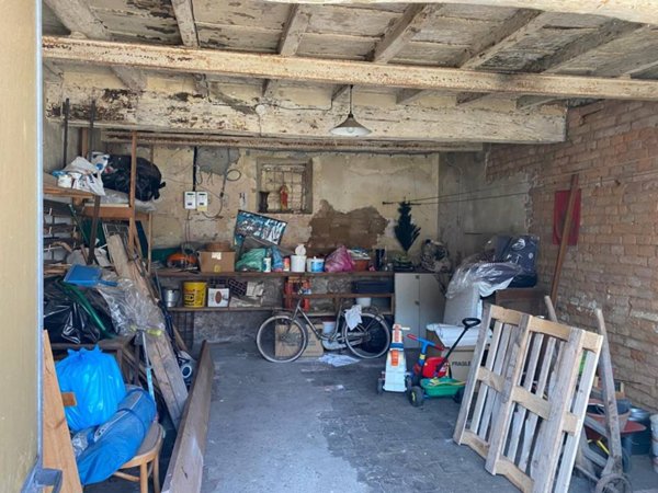 casa indipendente in vendita a Casalbuttano ed Uniti in zona San Vito