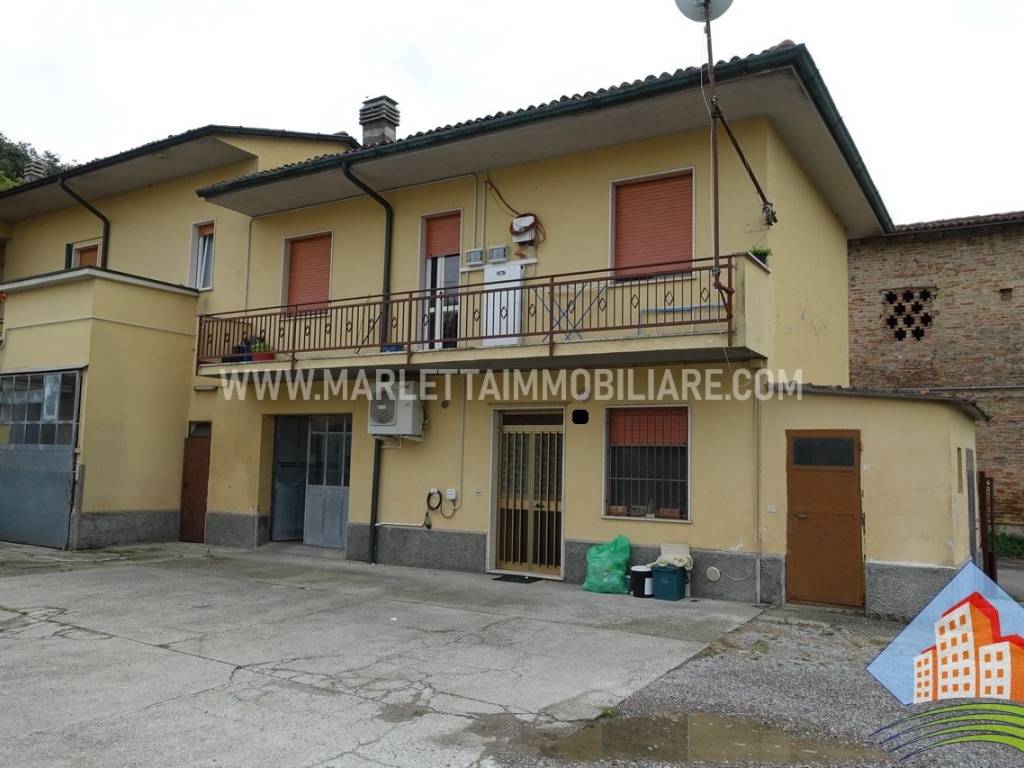 casa indipendente in vendita a Casale Cremasco-Vidolasco in zona Vidolasco