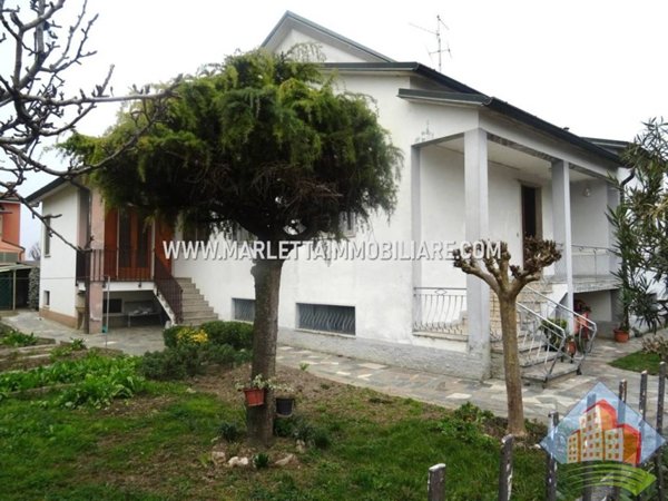 casa indipendente in vendita a Casale Cremasco-Vidolasco in zona Casale Cremasco