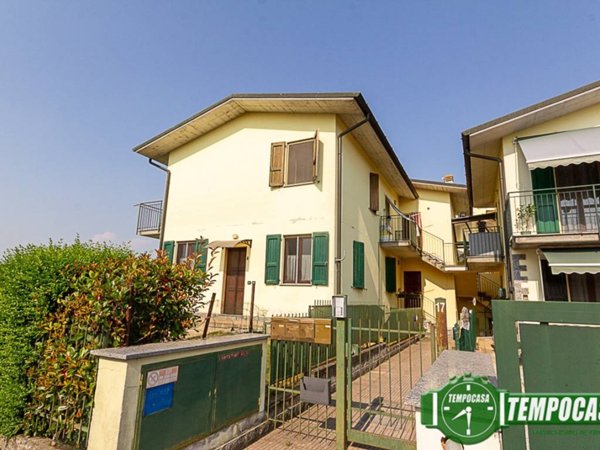 appartamento in vendita a Casale Cremasco-Vidolasco in zona Casale Cremasco