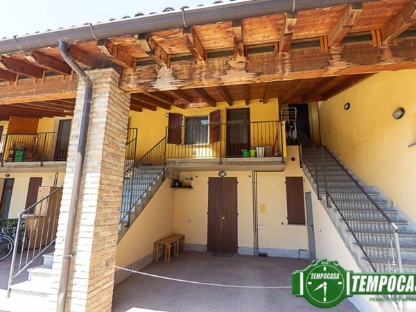 appartamento in vendita a Casale Cremasco-Vidolasco in zona Casale Cremasco