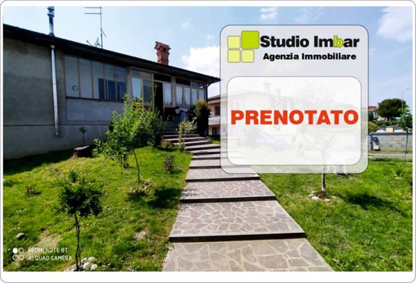 casa indipendente in vendita a Casale Cremasco-Vidolasco in zona Casale Cremasco