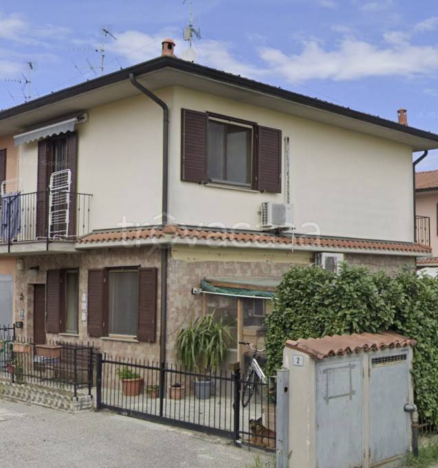 casa indipendente in vendita a Casale Cremasco-Vidolasco