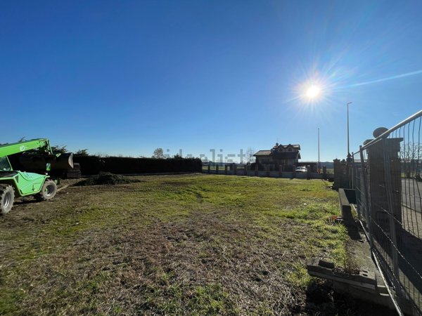 casa indipendente in vendita a Casale Cremasco-Vidolasco in zona Vidolasco