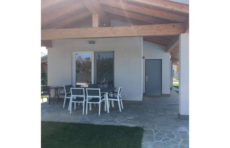 casa indipendente in vendita a Casale Cremasco-Vidolasco in zona Casale Cremasco