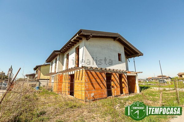 casa indipendente in vendita a Casale Cremasco-Vidolasco