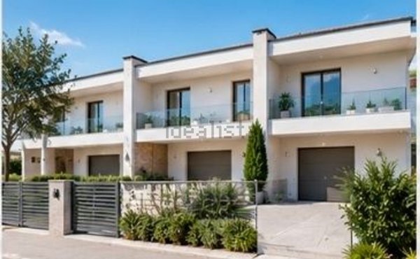 casa indipendente in vendita a Casale Cremasco-Vidolasco in zona Casale Cremasco