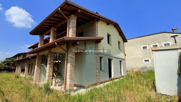appartamento in vendita a Casaletto Ceredano