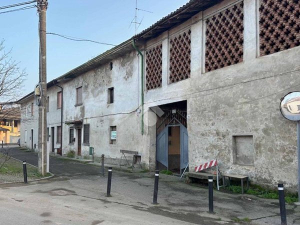 quadrivano in vendita a Casaletto Ceredano