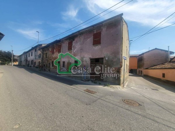 casale in vendita a Casaletto Ceredano
