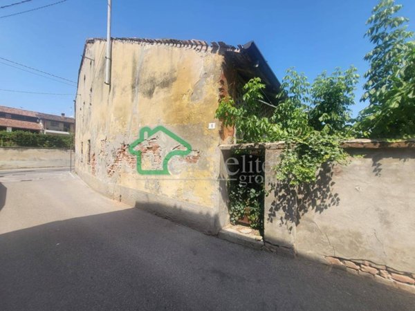 casale in vendita a Casaletto Ceredano