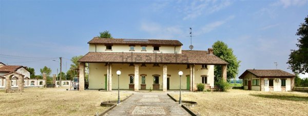 casa indipendente in vendita a Casaletto Ceredano