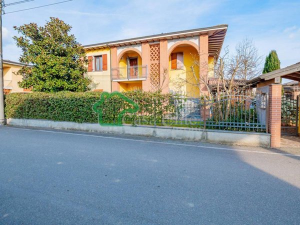 casa indipendente in vendita a Casaletto Ceredano