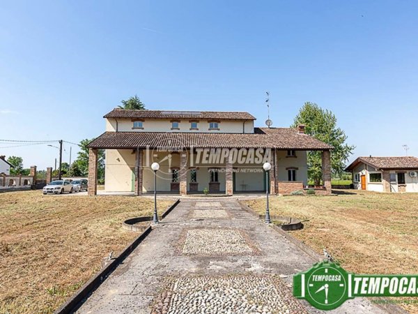 casa indipendente in vendita a Casaletto Ceredano