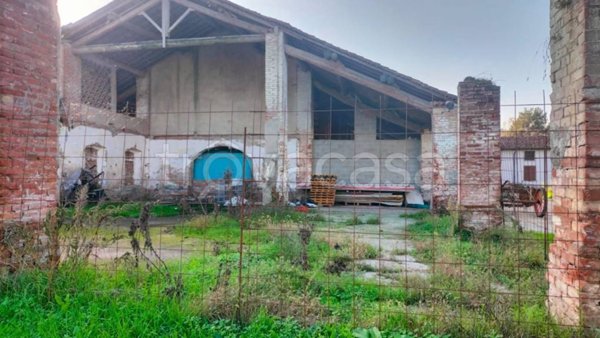 terreno agricolo in vendita a Casaletto di Sopra
