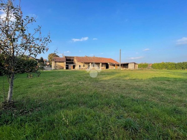 casa indipendente in vendita a Casaletto di Sopra in zona Melotta