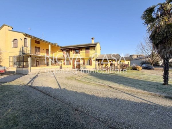 casa indipendente in vendita a Casaletto di Sopra