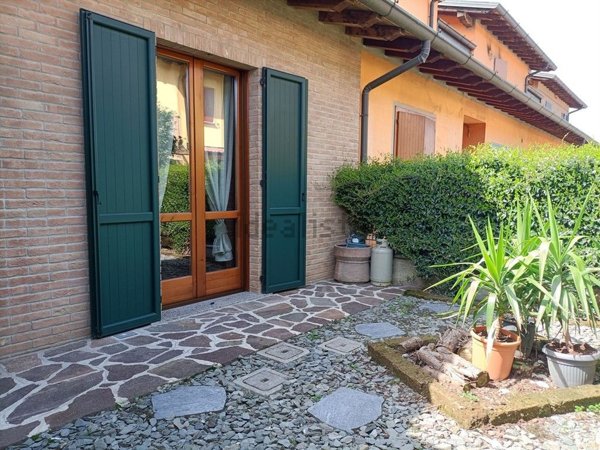 casa indipendente in vendita a Casaletto Vaprio