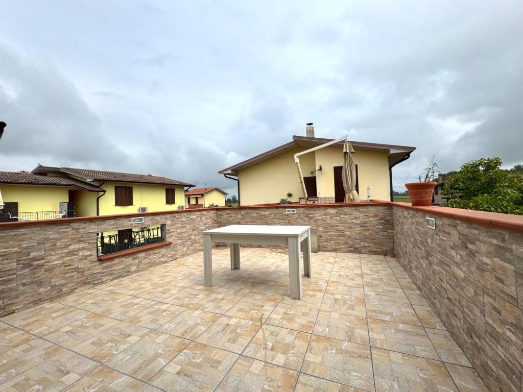 appartamento in vendita a Casaletto Vaprio