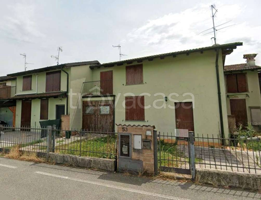 casa indipendente in vendita a Casaletto Vaprio