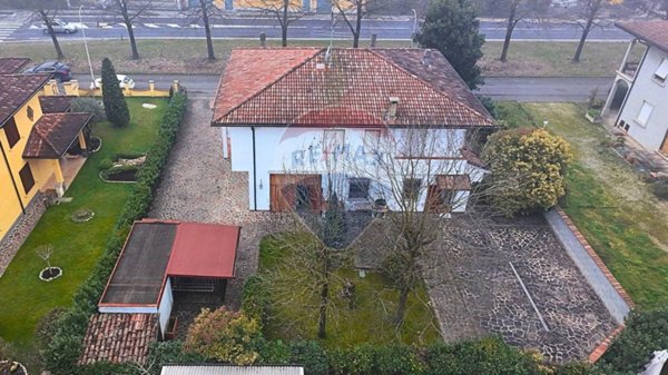 casa indipendente in vendita a Casalmaggiore