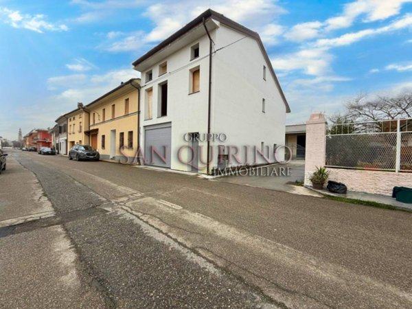 casa indipendente in vendita a Casalmaggiore in zona Roncadello
