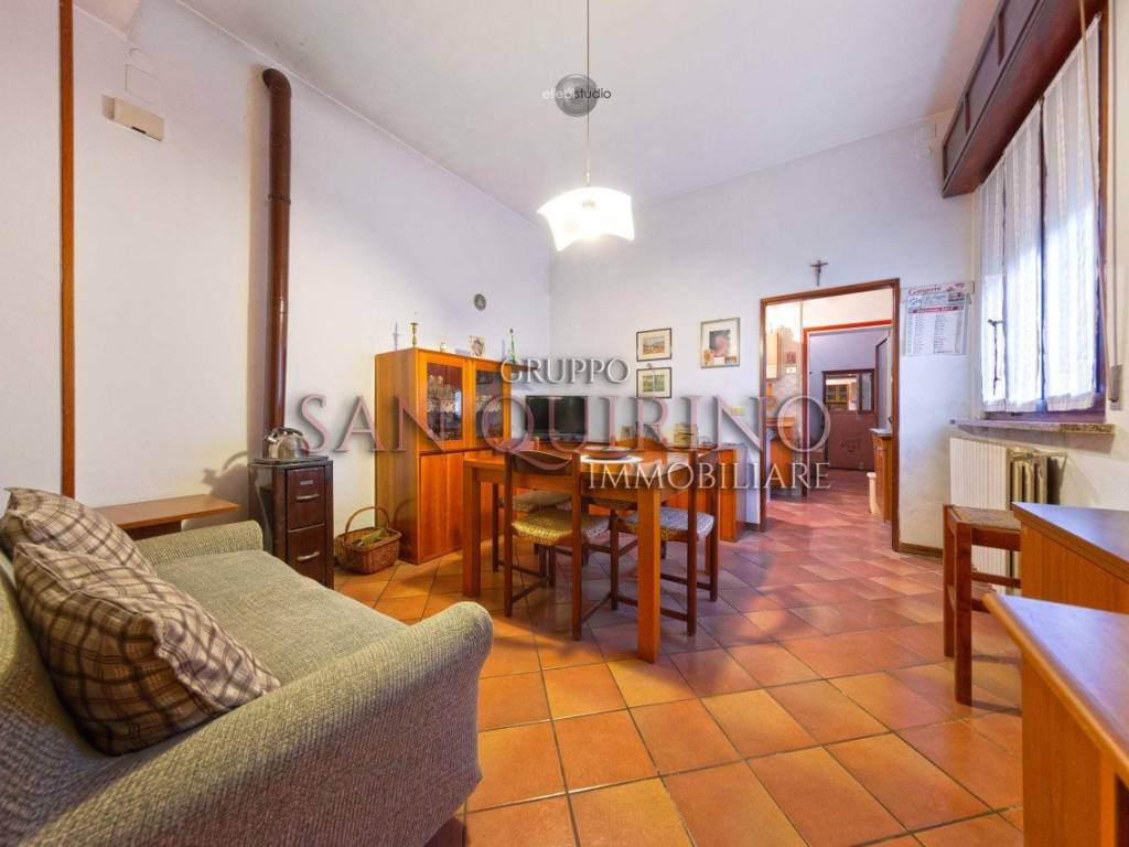 casa indipendente in vendita a Casalmaggiore in zona Vicomoscano