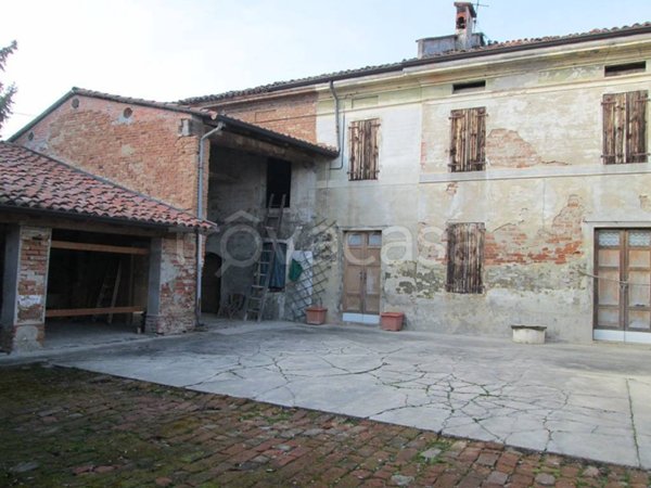 casa indipendente in vendita a Casalmaggiore in zona Casalbellotto