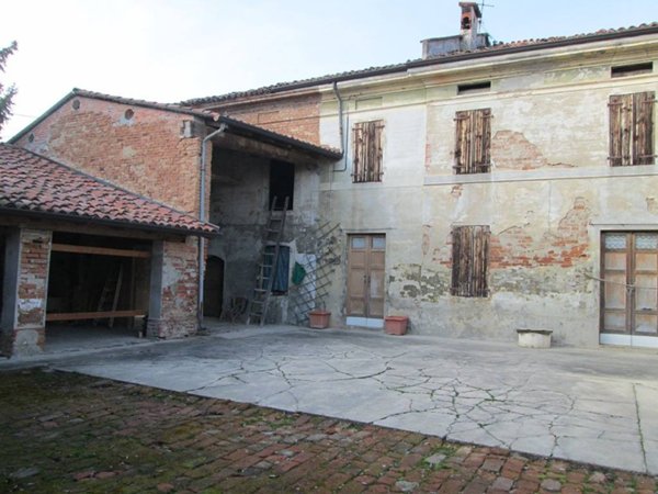 casa indipendente in vendita a Casalmaggiore in zona Casalbellotto