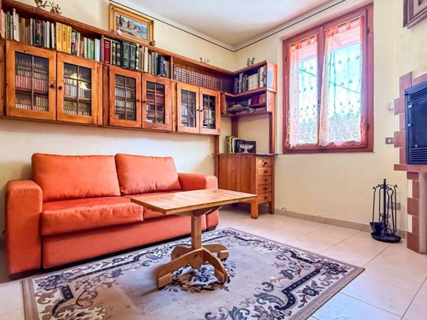 casa indipendente in vendita a Casalmaggiore in zona Quattrocase
