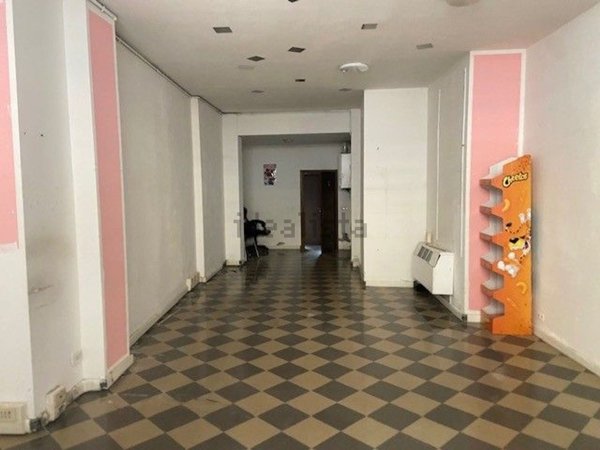 locale commerciale in vendita a Casalmaggiore