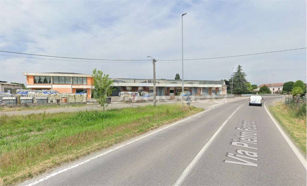 capannone in vendita a Casalmaggiore