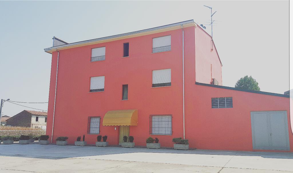 intera palazzina in vendita a Casalmaggiore