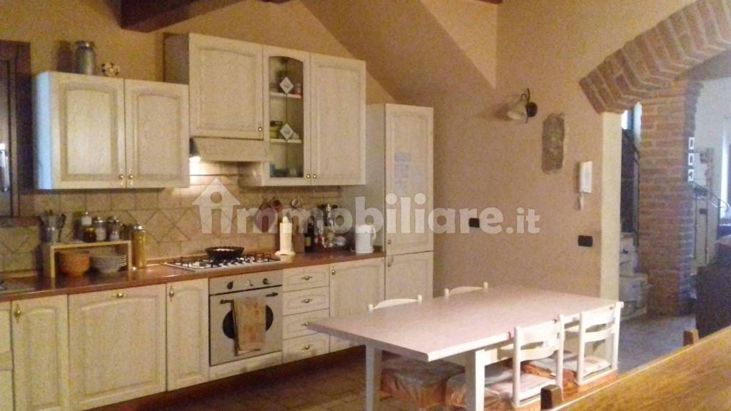 casa indipendente in vendita a Casalmaggiore in zona Vicobellignano