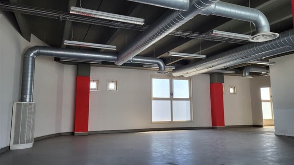 locale commerciale in vendita a Casalmaggiore