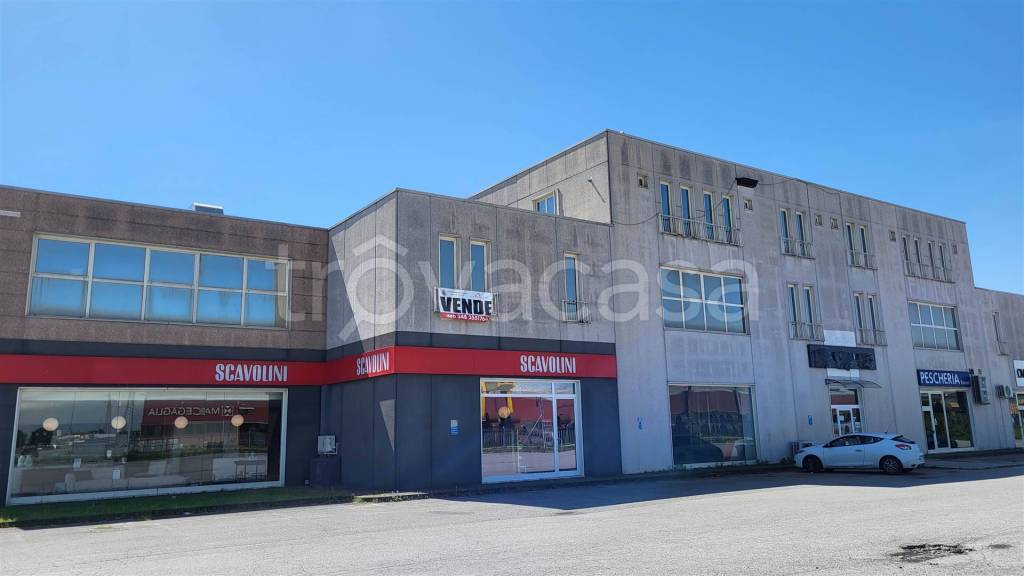 capannone in vendita a Casalmaggiore