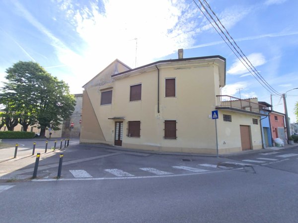casa indipendente in vendita a Casalmaggiore