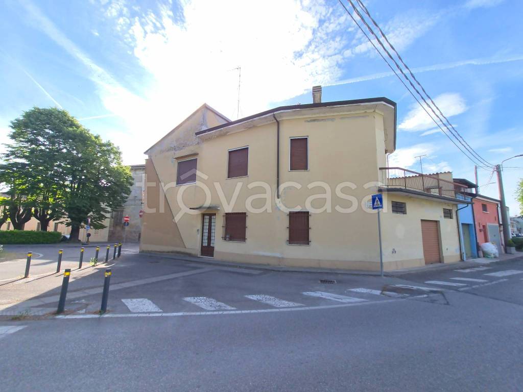 casa indipendente in vendita a Casalmaggiore
