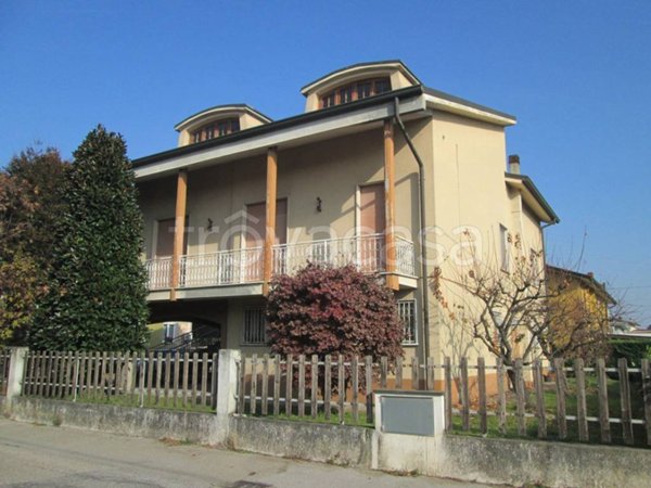 casa indipendente in vendita a Casalmaggiore