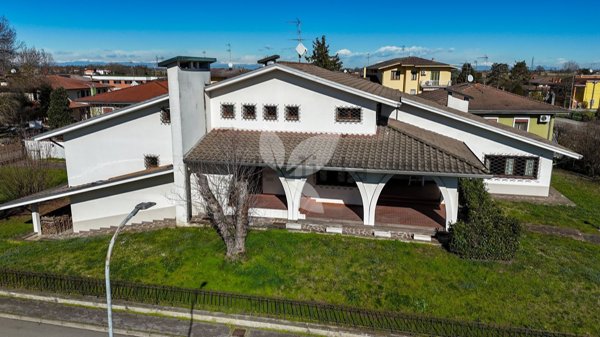 casa indipendente in vendita a Casalmaggiore