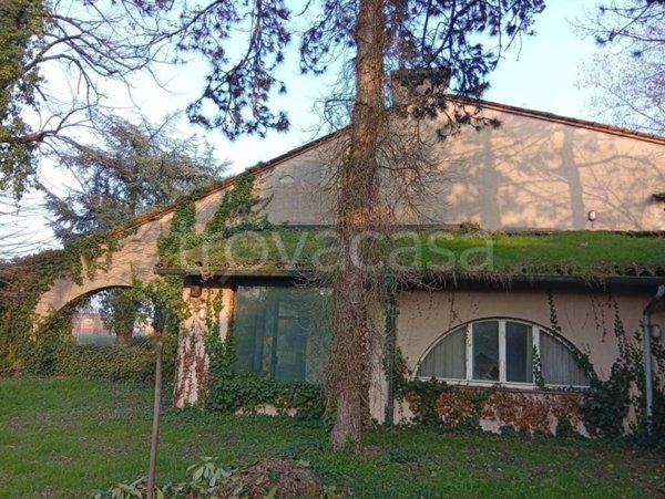 casa indipendente in vendita a Casalmaggiore in zona Vicomoscano